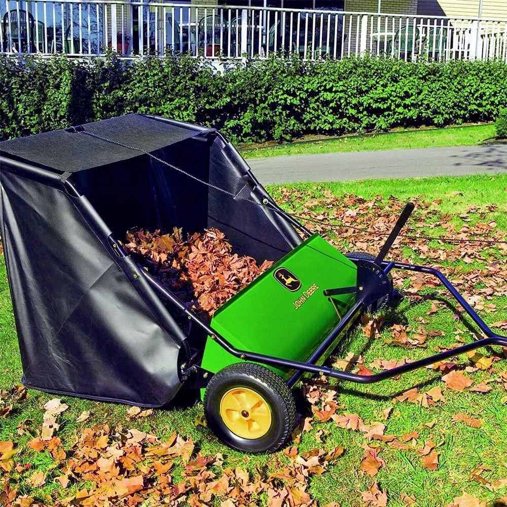 John Deere 42�测�� Tow-Behind Lawn Sweeper, 24 cu. ft. Capacity, Adjustable Brushes